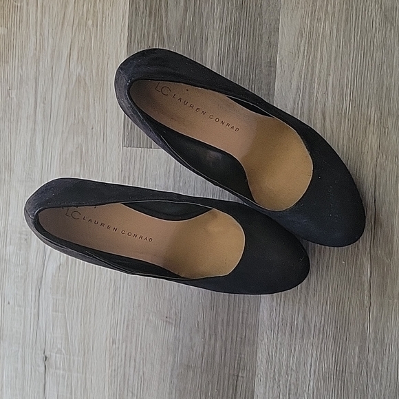 Lauren Conrad Women's Black Heels - Picture 1 of 8